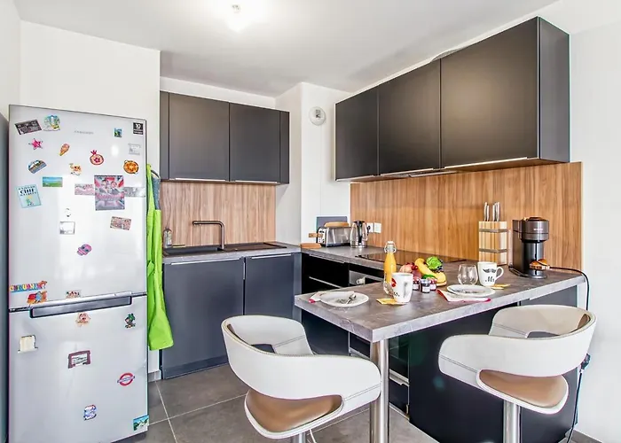 Sun Paradise -stylish Flat-rooftop Pool Access-monaco View شقة