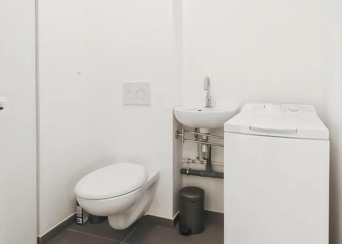 Sun Paradise -stylish Flat-rooftop Pool Access-monaco View * بوزولي