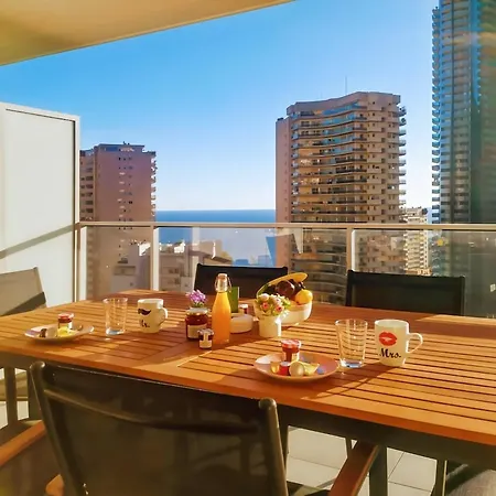 Sun Paradise -stylish Flat-rooftop Pool Access-monaco View Apartman *